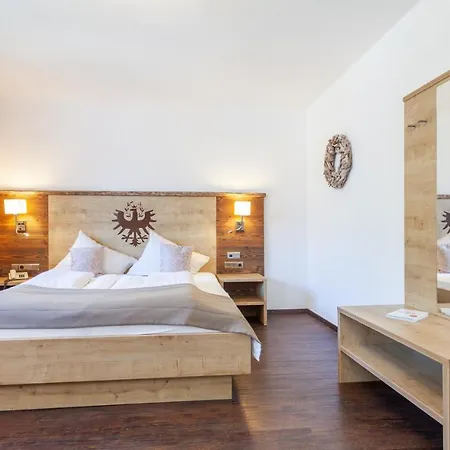 ホテル Stern レンゲンフェルト