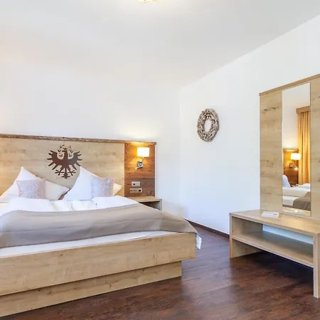 Hotel Stern 4*
