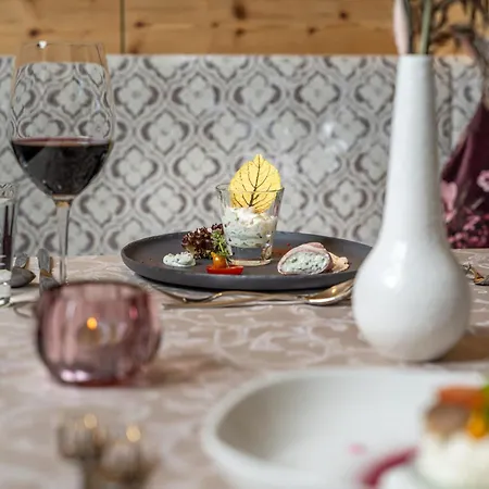 Stern Szálloda Längenfeld