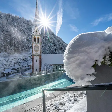 Stern Szálloda Längenfeld
